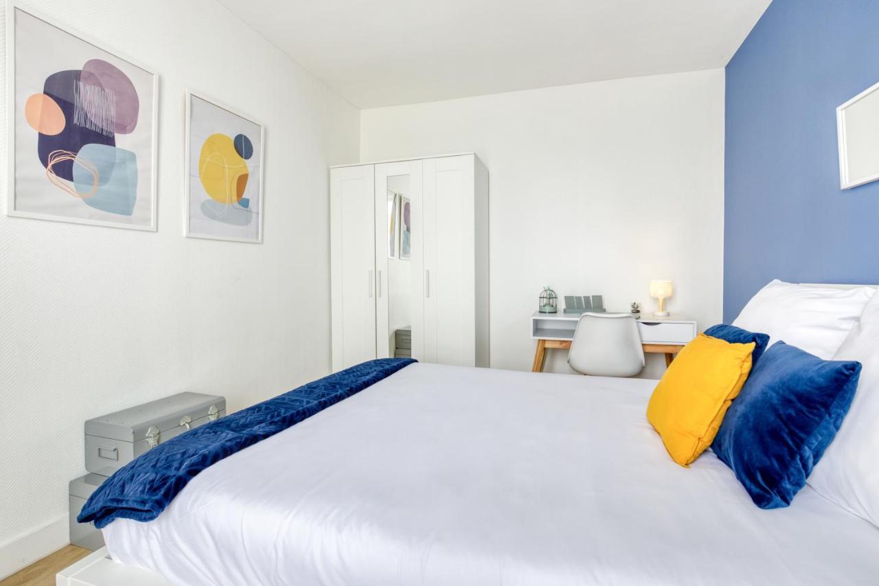 Appartement Metro 7 - Gare C - Parking Private- Easy Check-In à Ivry-sur-Seine Extérieur photo